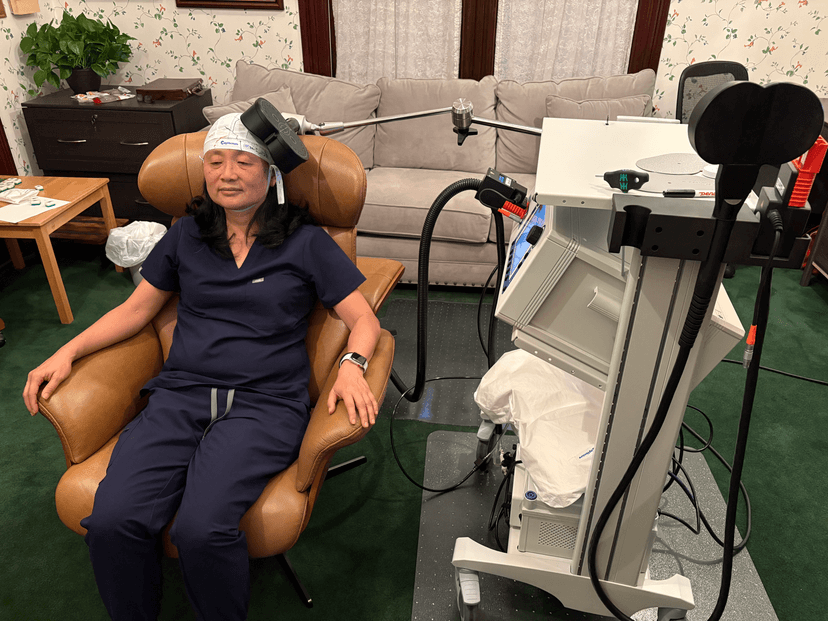 TMS treatment in a home setting